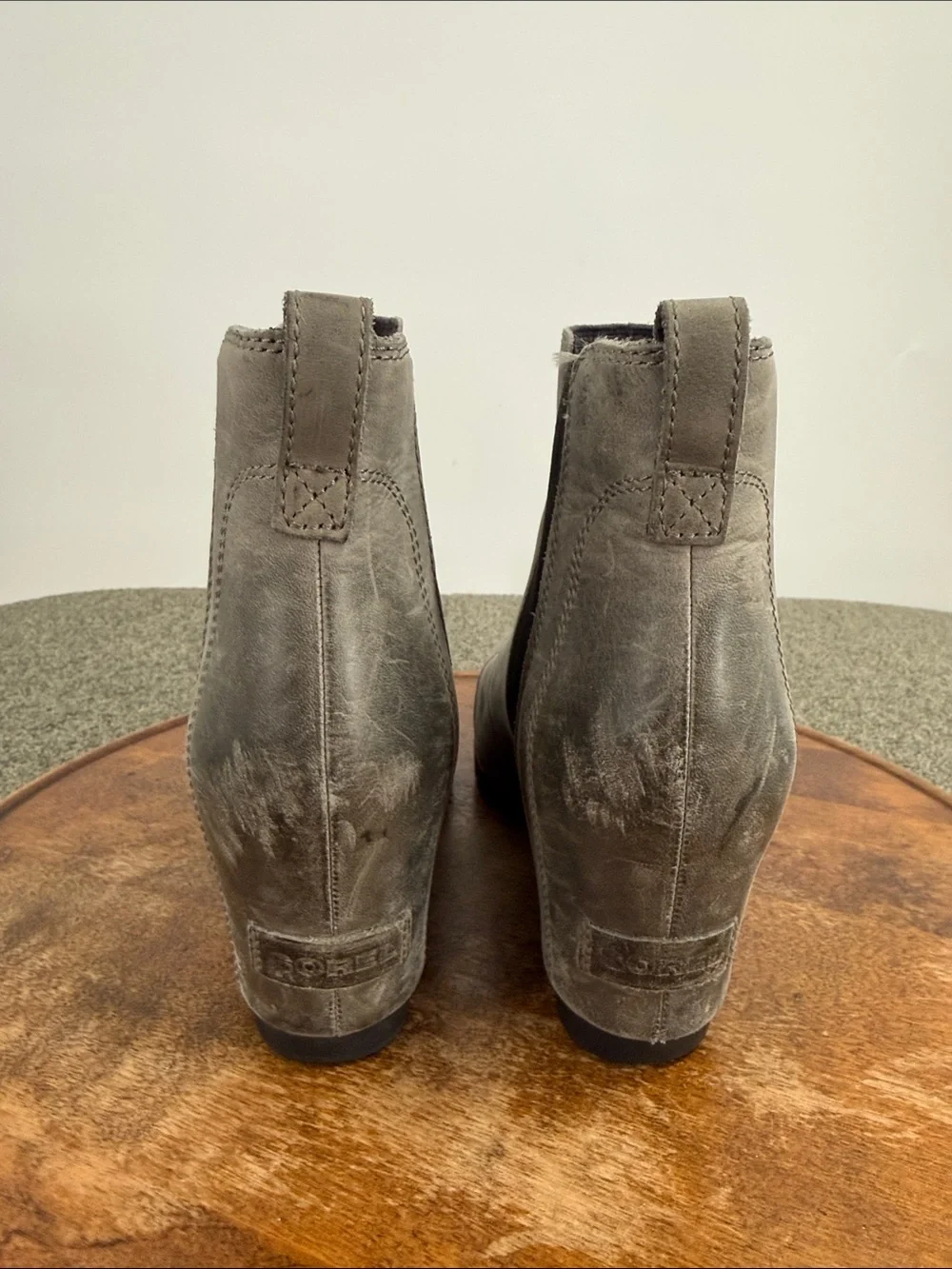 Sorel stylish gray